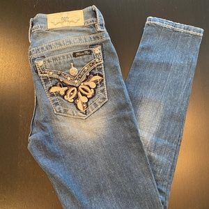 Miss Me From Dona Mid-Rise Hailey Ankle Skinny Style M3315AK